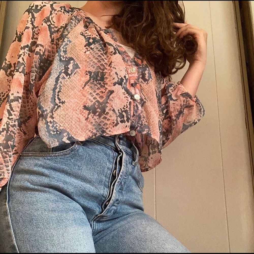 Animal Reptile Print Flowy Linen Shirt